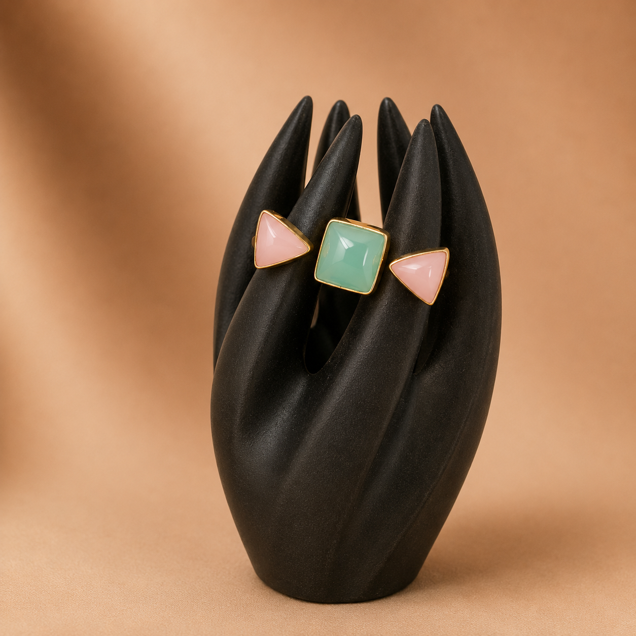 Three Stone Harmony Ring Pink Green Pink