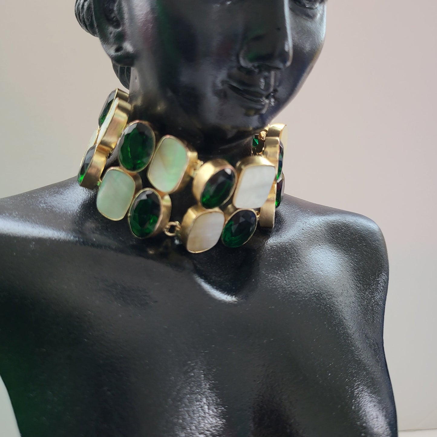 Green and White Stone Choker