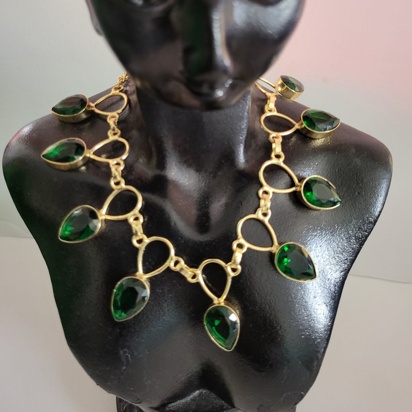 makersgonnamake handmadejewellery inspiremyinstagram smallbusiness handmadeisbetter shopsmall jewelrybox handcraftedjewelry