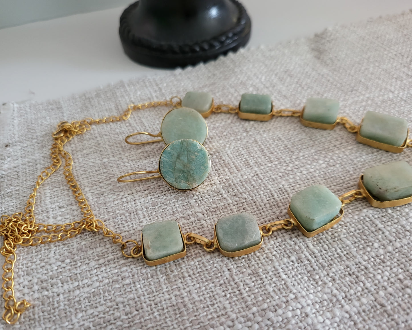Light Green Uncut stone Necklace Set
