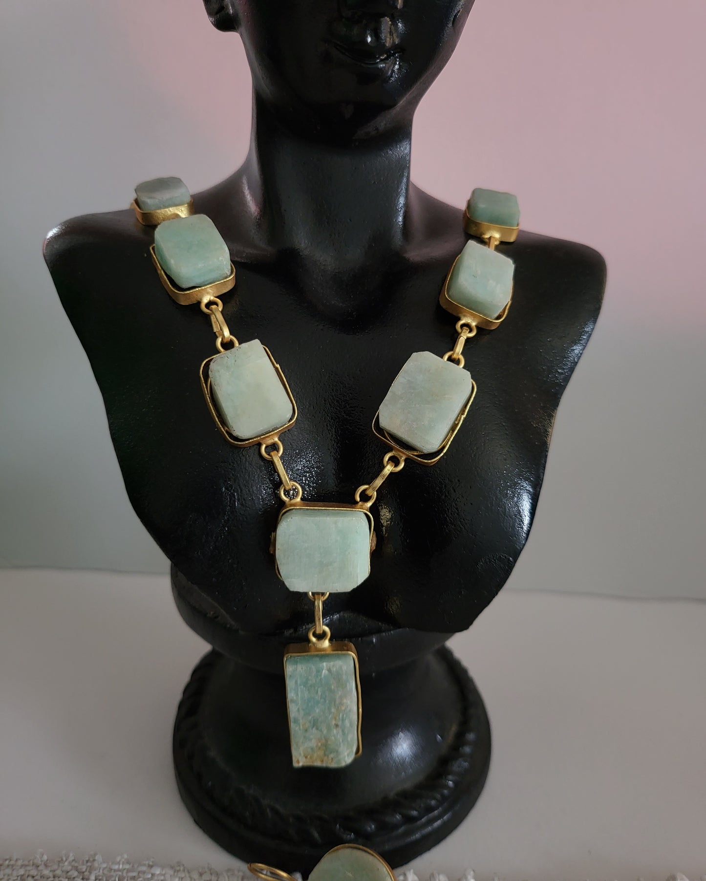 Light Green Uncut stone Necklace Set