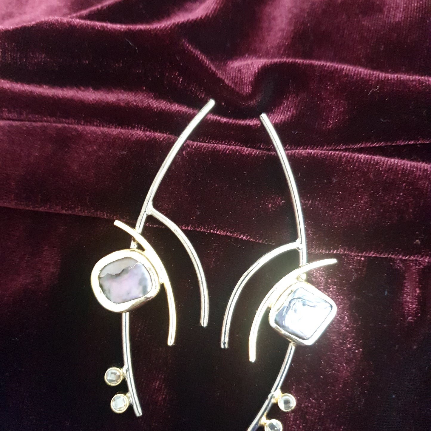The Abstract Earrings with uncut stone