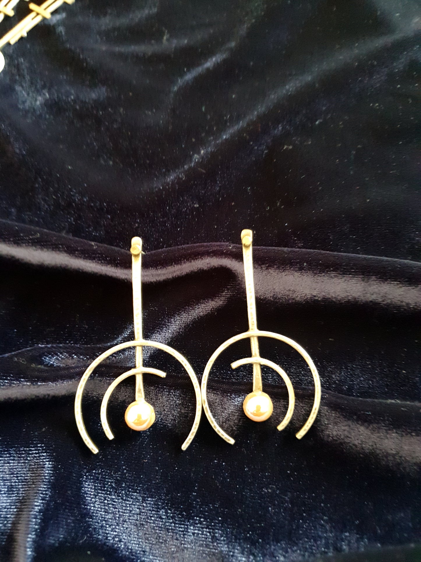 The Dot and Circle Earrings