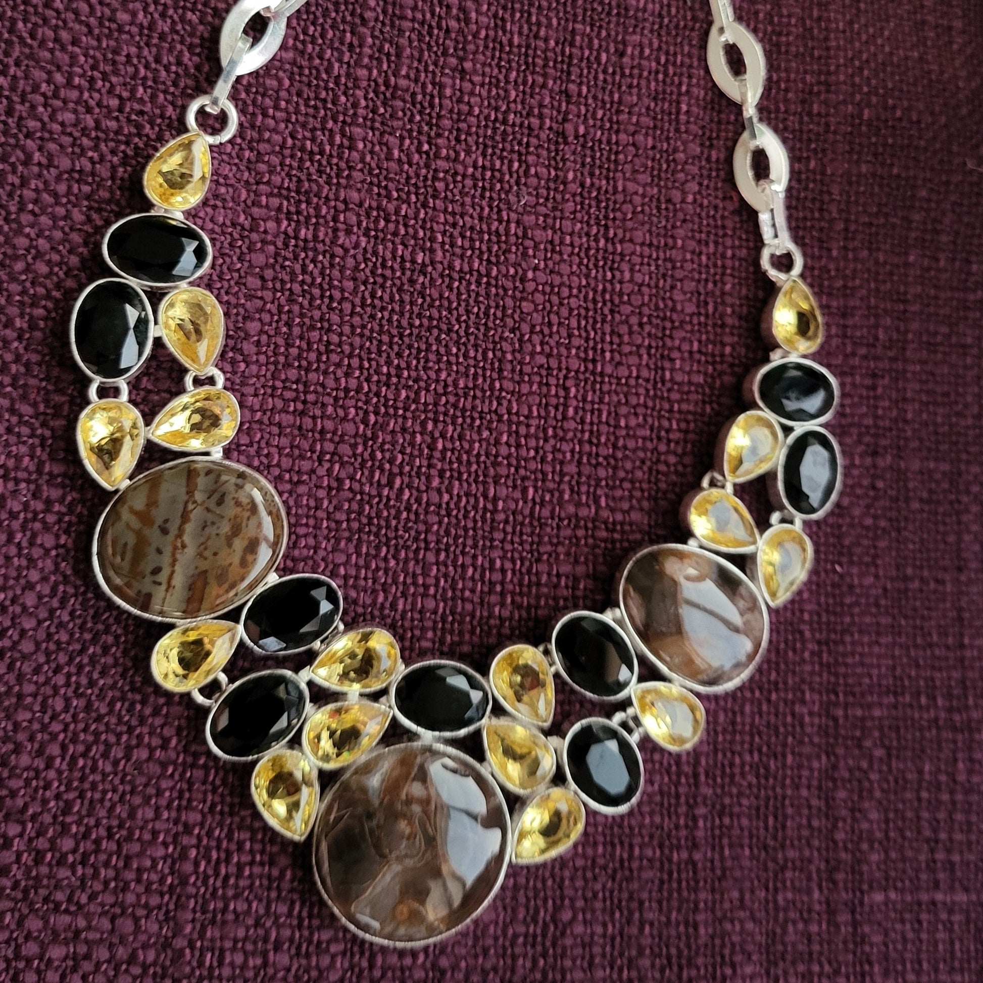 makersgonnamake handmadejewellery inspiremyinstagram smallbusiness handmadeisbetter shopsmall jewelrybox handcraftedjewelry