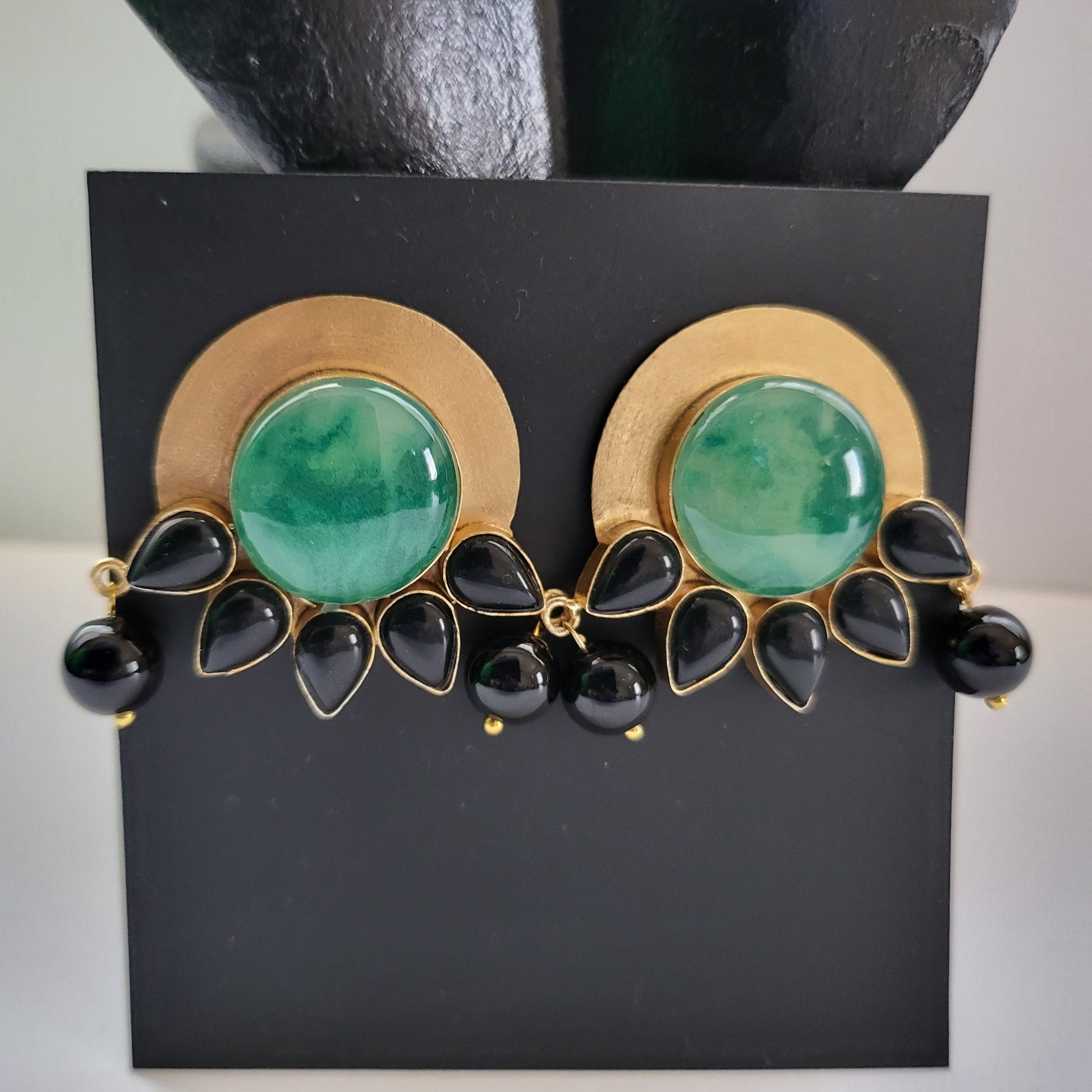 Green  Black 