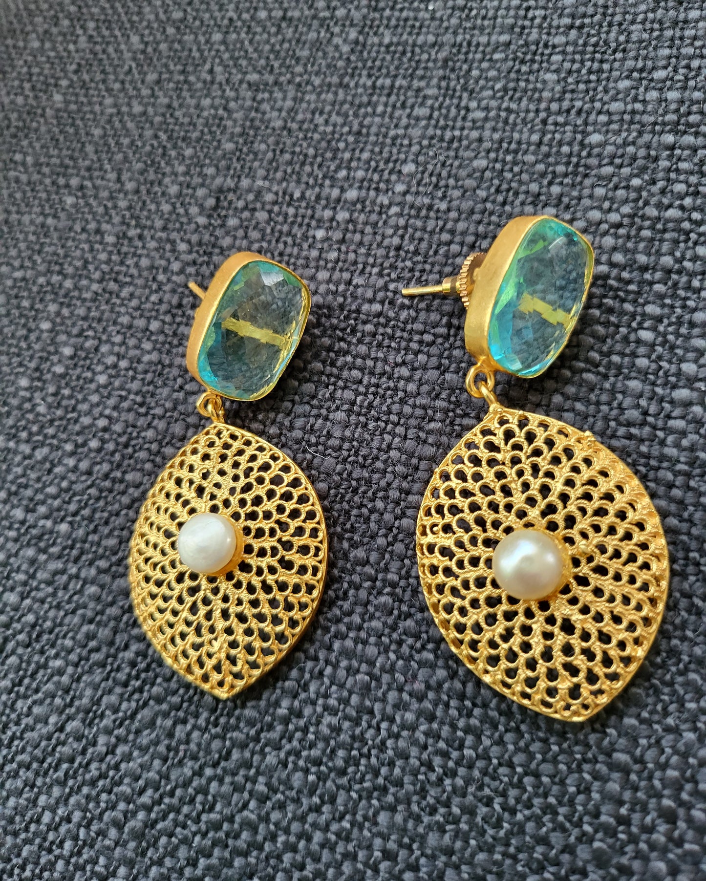 Netted Green Earrings