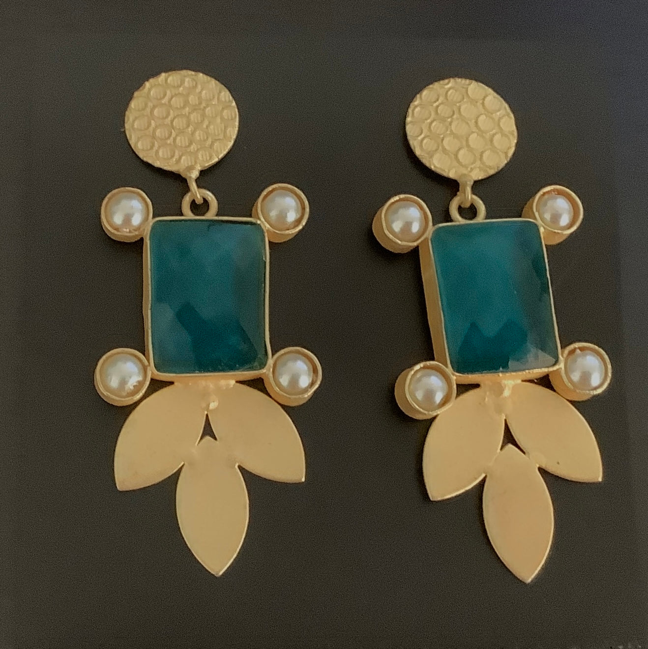 Blue Rectangle  Earrings with Pearl